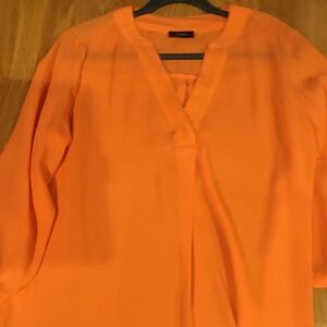 Women’s peach blouse L